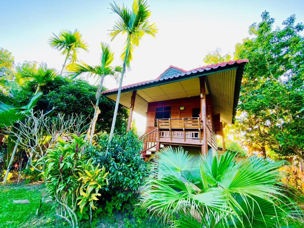 Nine House Pai Hostel Ngoại thất bức ảnh