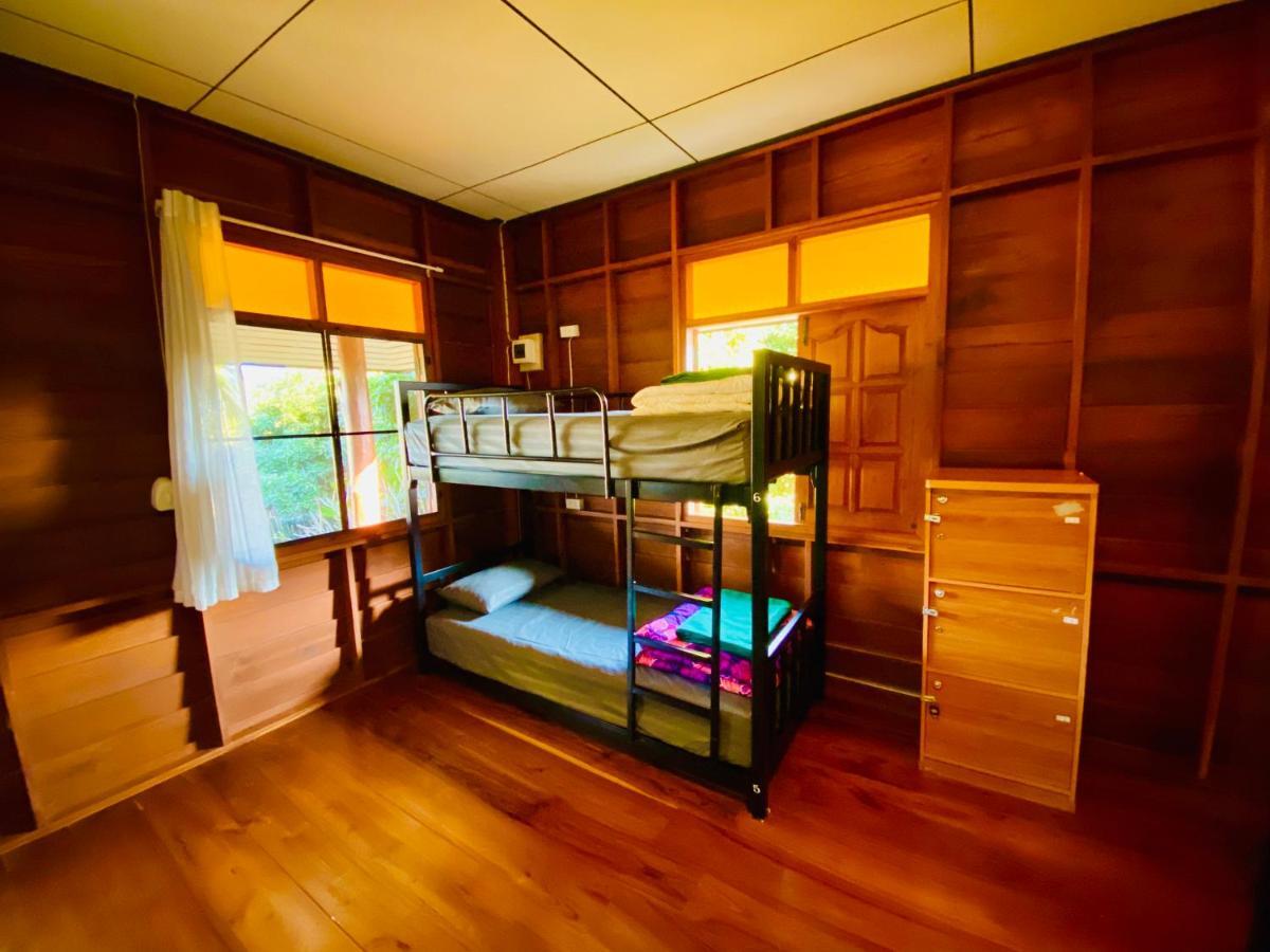 Nine House Pai Hostel Ngoại thất bức ảnh