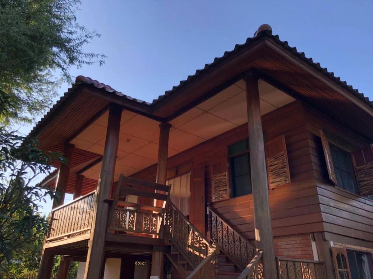 Nine House Pai Hostel Ngoại thất bức ảnh